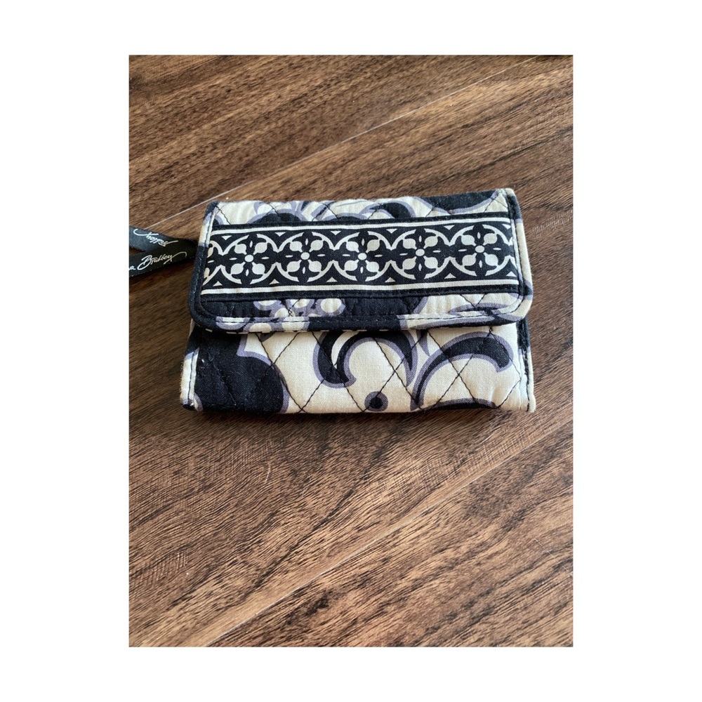 Vera Bradley black/white trifold wallet